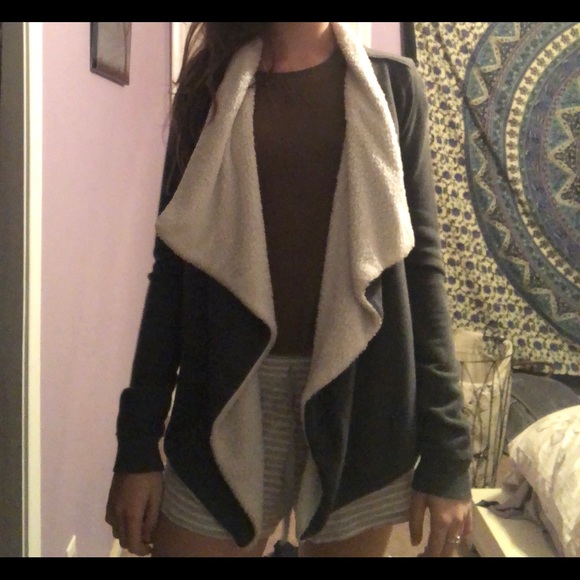 Jacket - Picture 2 of 6